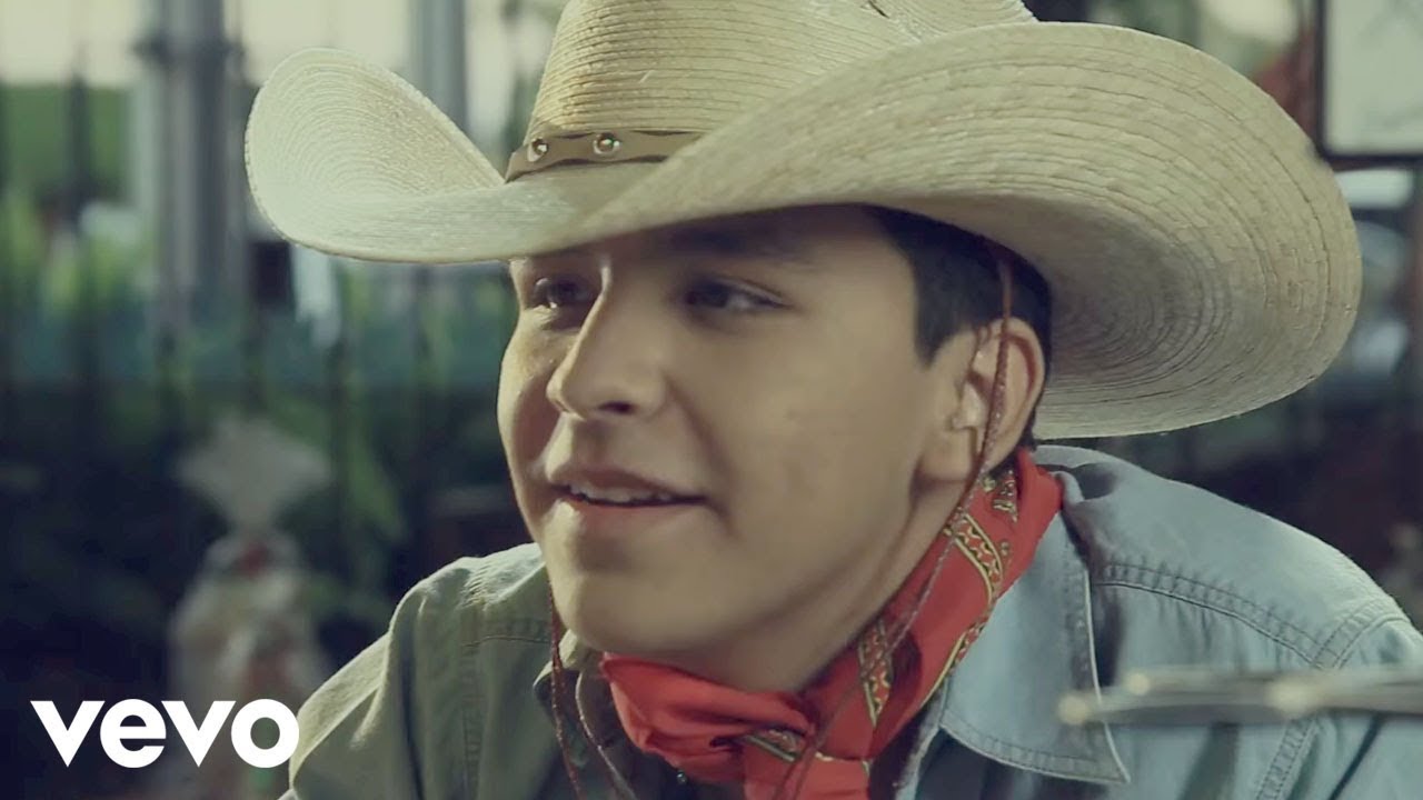 Christian Nodal y sus negocios millonarios