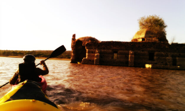 Explora en kayak la Iglesia Hundida de Guanajuato: una joya bajo el agua a pocas horas de la CDMX